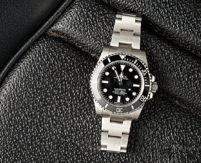 Black Submariner copy watches are superb.