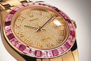 Diamonds plating replica Rolex watches are quite luxury.